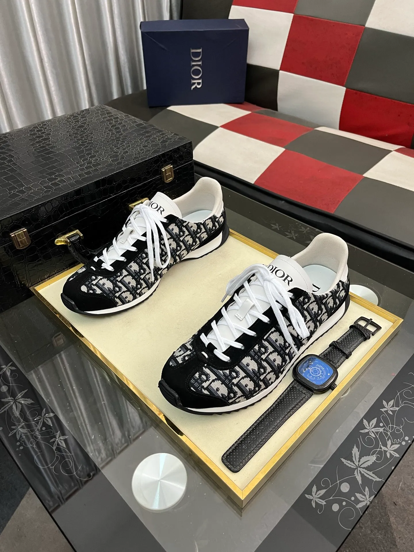 Men's shoes 💰420⌚️⌚️[Dior] Dior couple's style, new casual style launched in Hong Kong counters. Official website 1:1 production. Original Italian materials. Designed by European and American masters. Perfect shape to create counter quality. Solid color rubber wear-resistant outsole and classic dazzling head! Super versatile and very comfortable. High-end without losing taste, fashionable and novel! ! Absolute focus! Code number: 36-448️⃣Colors available